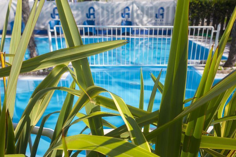 Hotel Sporting 산베네데토델트론토 외부 사진